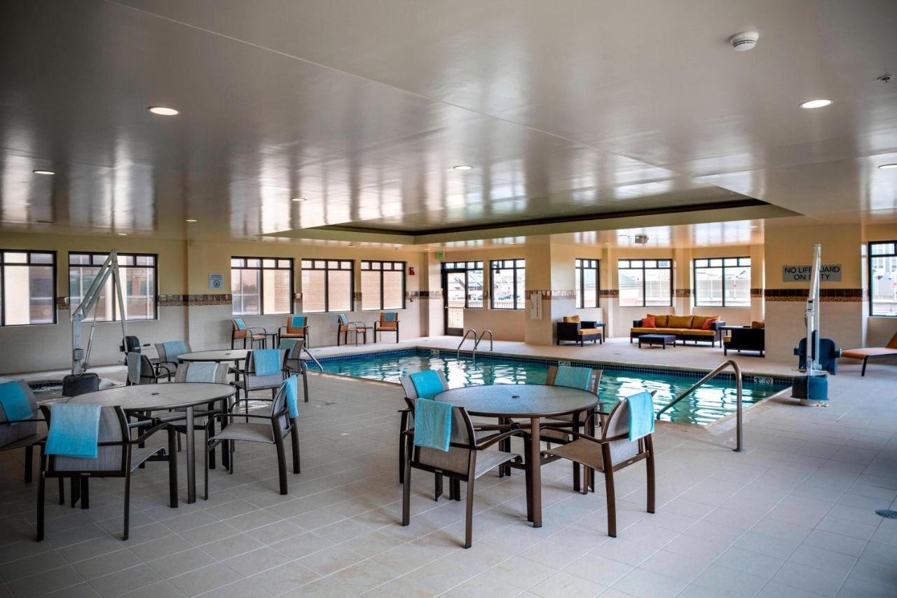 Hotel Courtyard By Marriott Norfolk Downtown Exterior foto