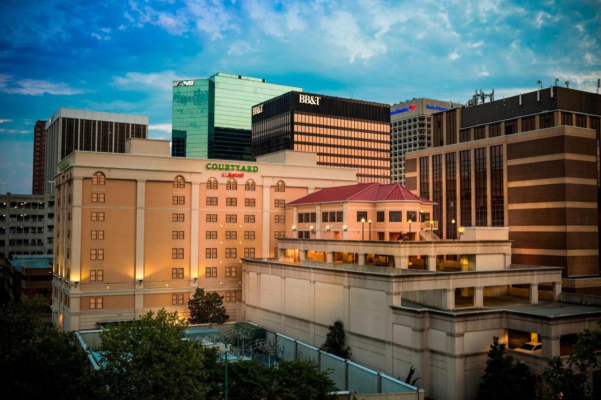 Hotel Courtyard By Marriott Norfolk Downtown Exterior foto