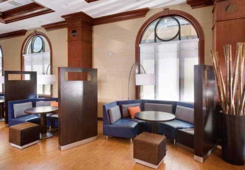 Hotel Courtyard By Marriott Norfolk Downtown Exterior foto