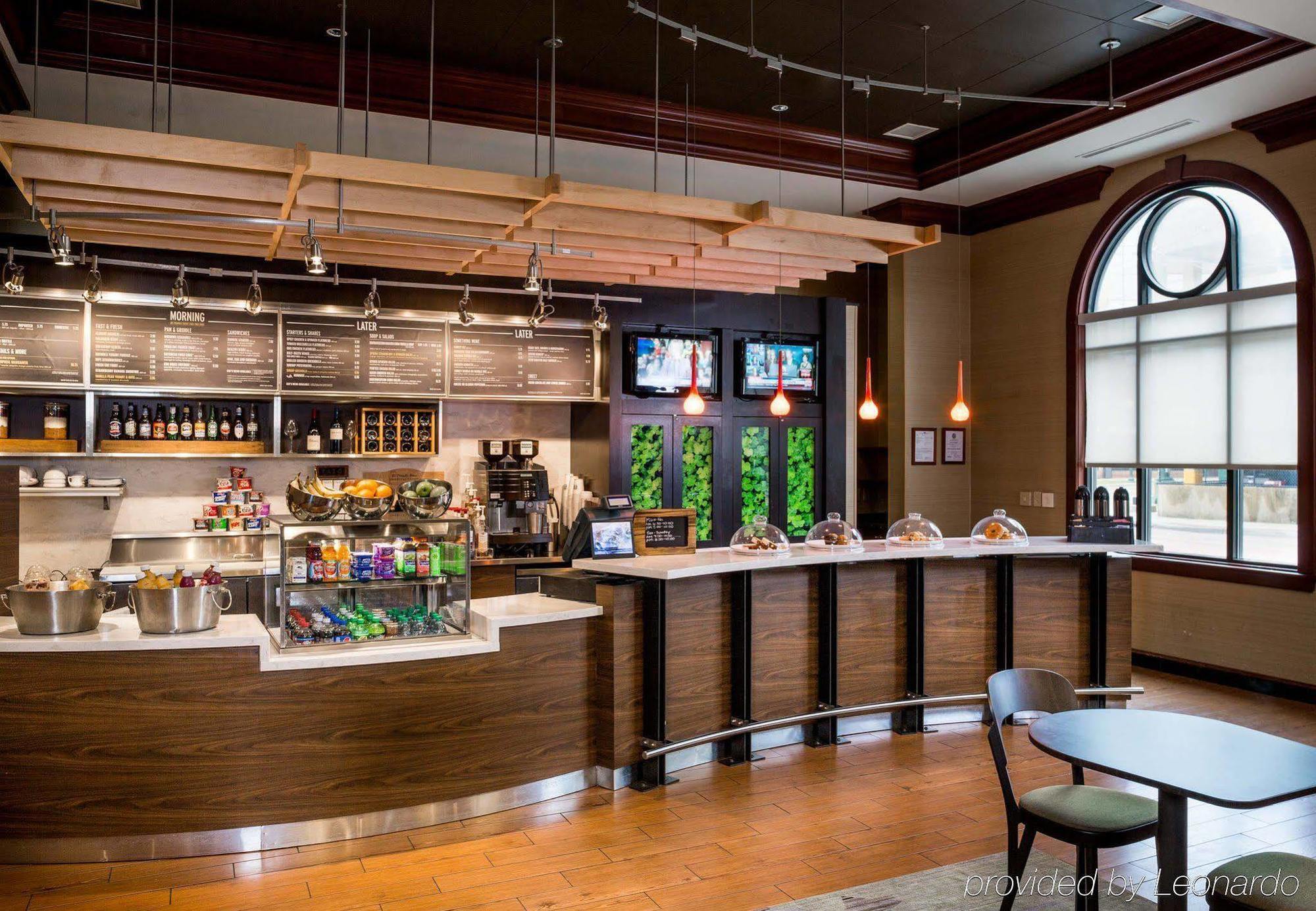 Hotel Courtyard By Marriott Norfolk Downtown Exterior foto