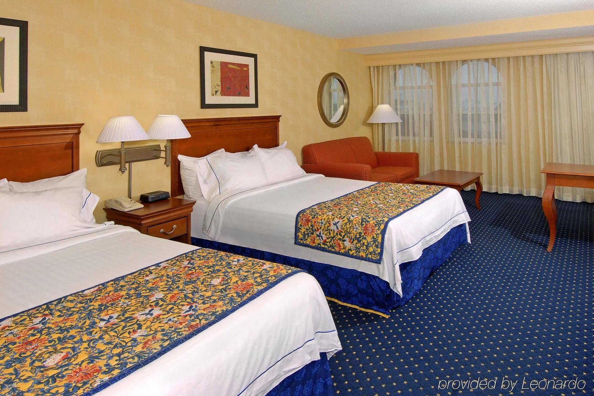 Hotel Courtyard By Marriott Norfolk Downtown Exterior foto